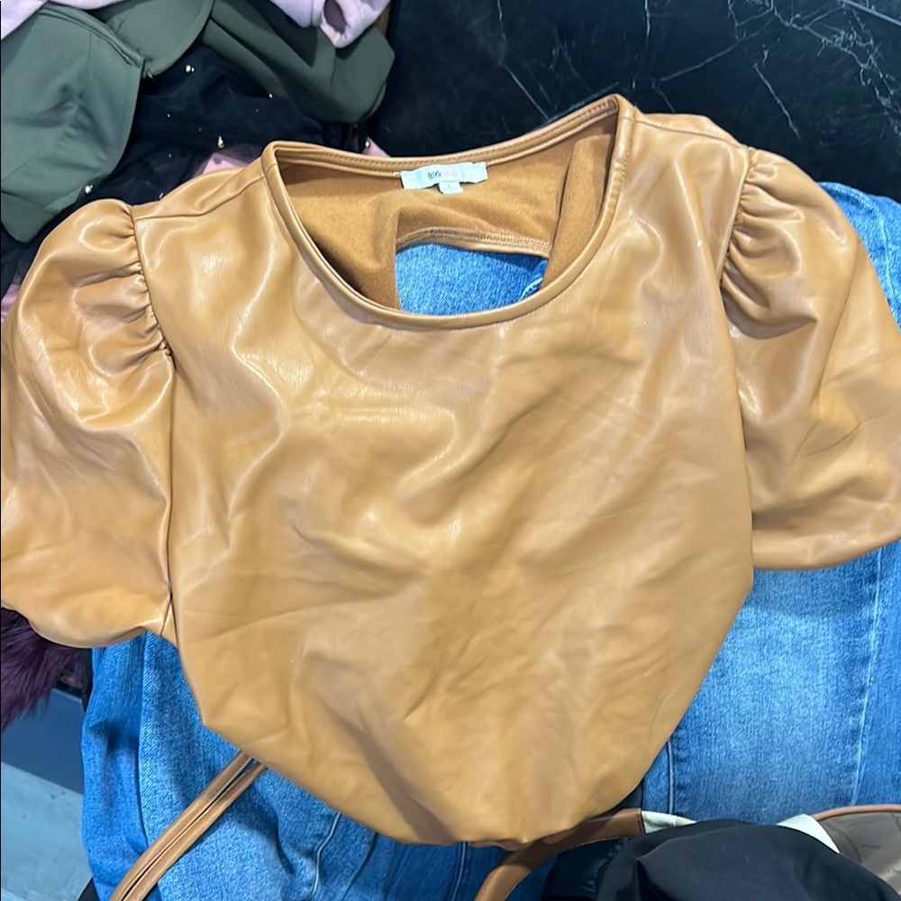 Tan Puff Sleeve crop Top
